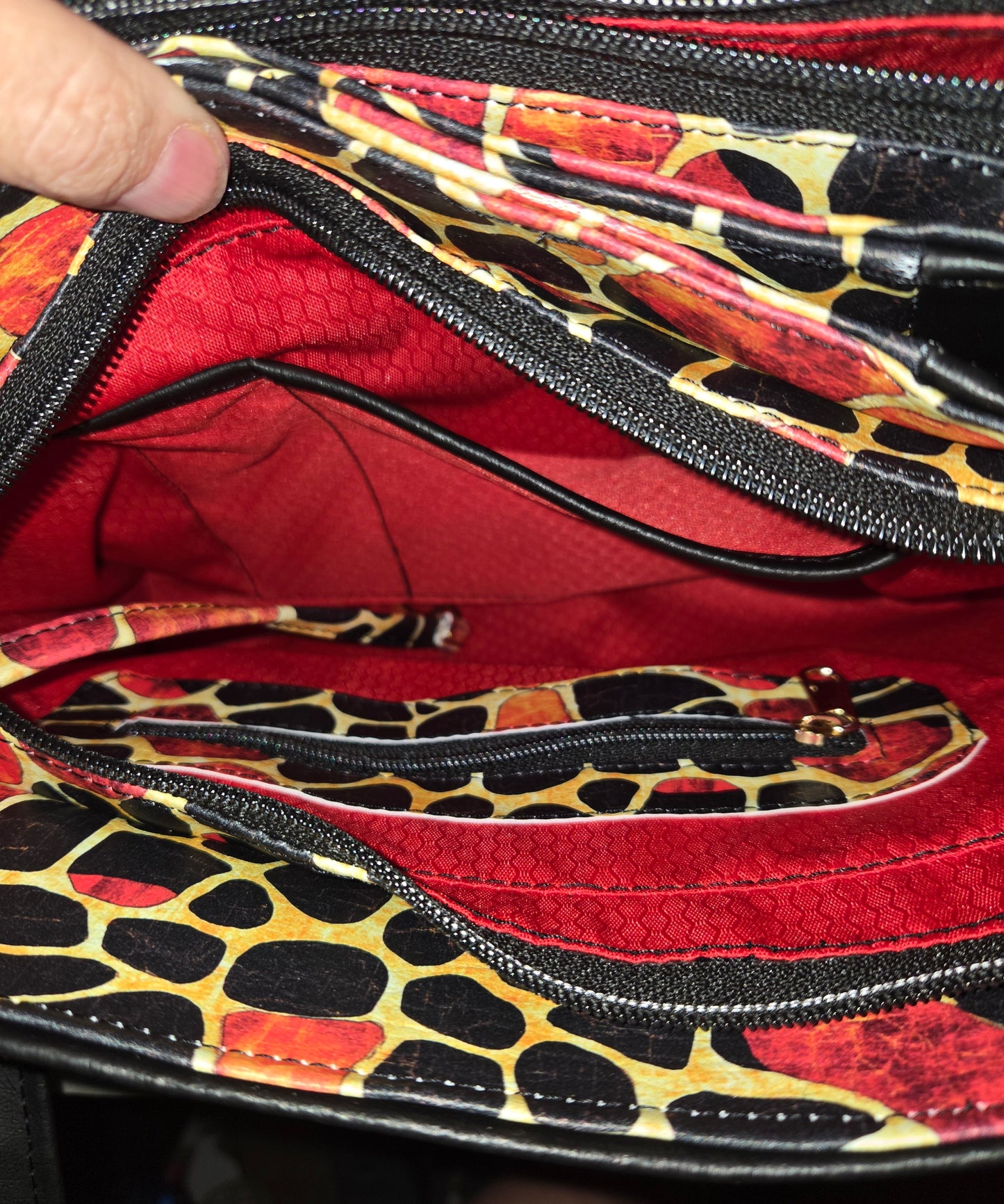 Duplicity handbag